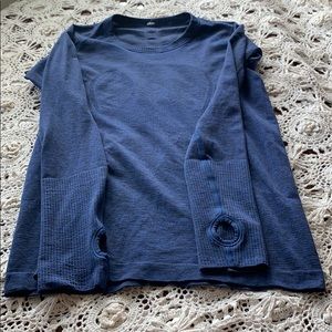 Lulu Lemon Run Swiftly Long Sleeve top Blue